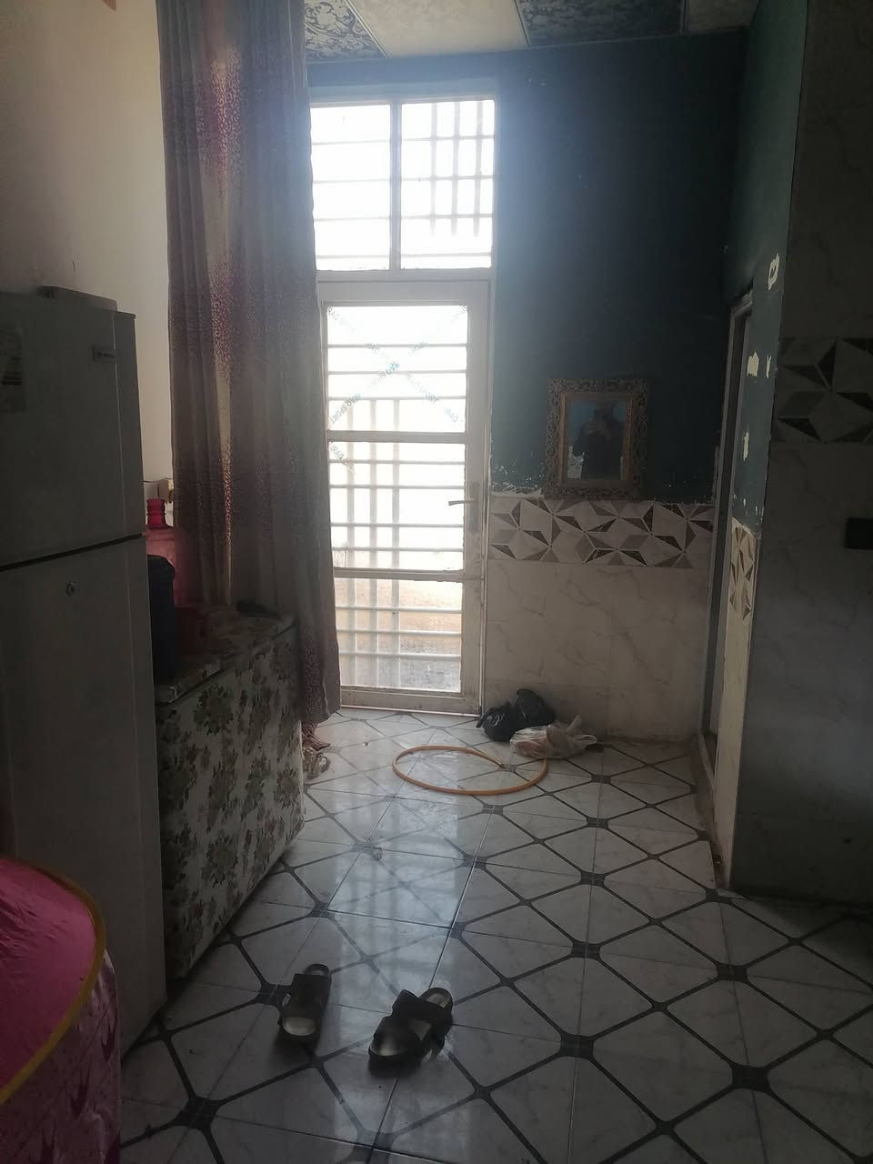 ٥٠ متر طابقين غرفتين صاله عدد ثنين
بناء حديث صب كونكريت
مقابل قريه الغدير شارع المطحنه خلف الصيدليه رابع فرع قريب ع الشارع العام
سند ٢٥ مرقم بس تقدم معامله بسم المشتري جاهز التطويب
يرهم نقد او اقصاد
سعر النقد ٣٠
سعر الاقصاد ٣٣ مقدمه ٢٠ والشهر ٥٠٠
***********
