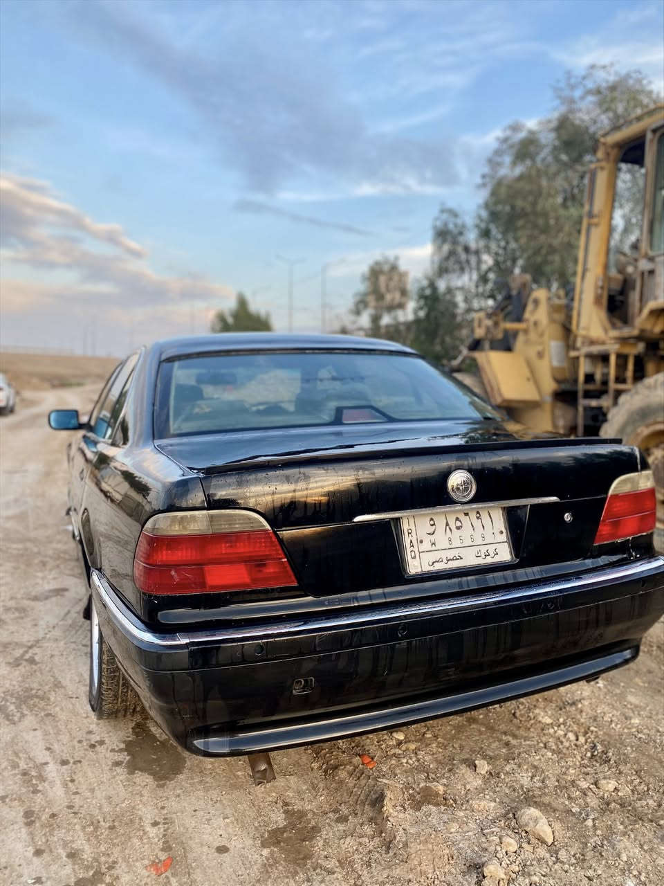 سلام عليكم
للبيع بي ام خفاش موديل 1997
سنويه لل27 كير ومكينه جديد بلكارتون حجم744  V8
مكان بابل الحله 
للاستفسار اكثر ‭0772 603 3400‬
