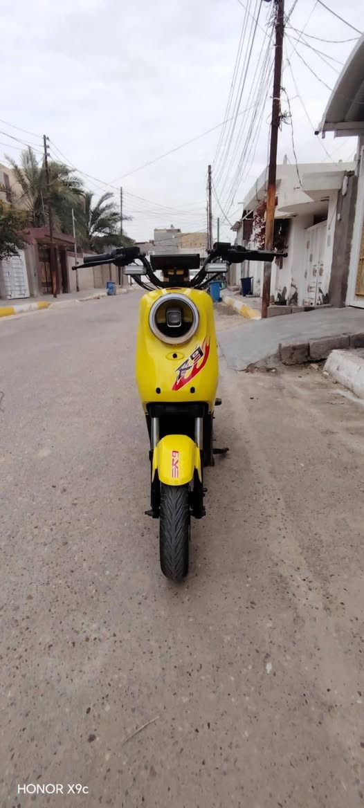 السلام عليكم دراجه شحن نوع R9 للبيع الدراجه جديده ثلاثه نمر سرعه ٧٠ يطيك حقيقي ٤٥ الدراجه سريعه ما شاء الله ما بيه اي نقص بس الشاحنه مالته بيه ٤ بطاريات كبار دبل ٢٠ انبير بيه دبل اشاره وبيه رماش وبيه لد وبيه عالي وناصي اريده
السعر النهائي 350 الف
المكان كربلاء حي القادسية
الرقم *********** خط او وتساب او مراسله الصفحة
