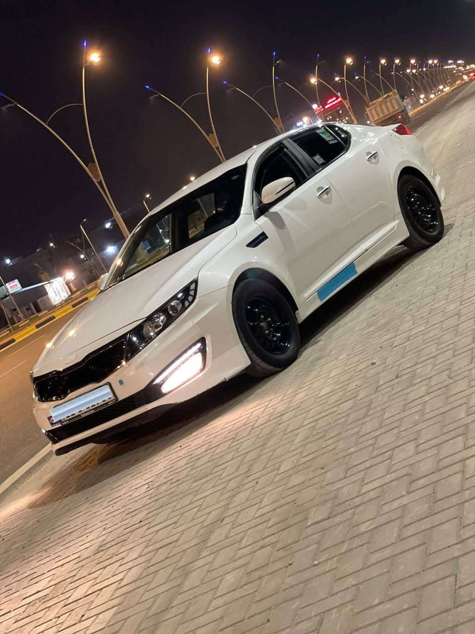 سلام عليكم
كيا أوبتيما موديل 2014 اصل 

أدوات أدوات كصه جنطه 

غاز خط واحد بلاد وارد كوري 

دخول جديد 

المواصفات 

لد كشاف امامي 

لد بكلايت خلفي 

شاشه بلاد 

كأمره شغاله 

كشنات جلد 

تتفه تبريد كشنات 

تحكم ستيرن 

كروز مثبت سرعه 

ريموت شغال 

تخم تاير جديد 

حداده جديده 

مكينه كير جدد 

ارقام وسنويه ع رقم الشاصي إنكليزي 22 أربيل 

السياره كسر كارتون 

المكان البصره ***********
