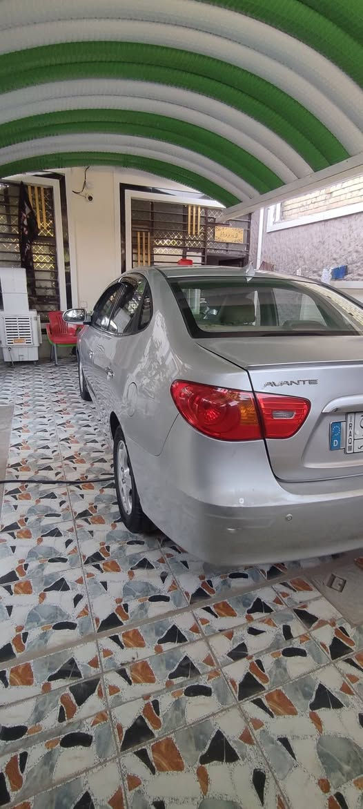 للبيع افانتي خليجي رقم بغداد لون سلفر مكينه ١٦٠٠دكشن عالي مكينه كير تبريد صدر مكفولات سنويه مجدد ٢٨
تبديل البنيد  فقط بدون ضرر اثر جراد 
الباقي كفالة مكان بابل جبله ***********

