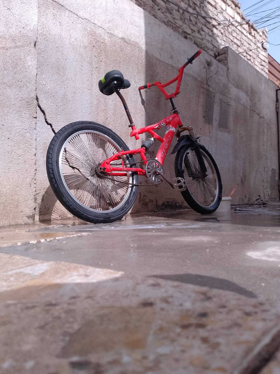 بايسكل للبيع حجم 24 جبلي كلشي مناقصه بريكات شغاله بايسكل نضيف مكان النجف السعر ***********
