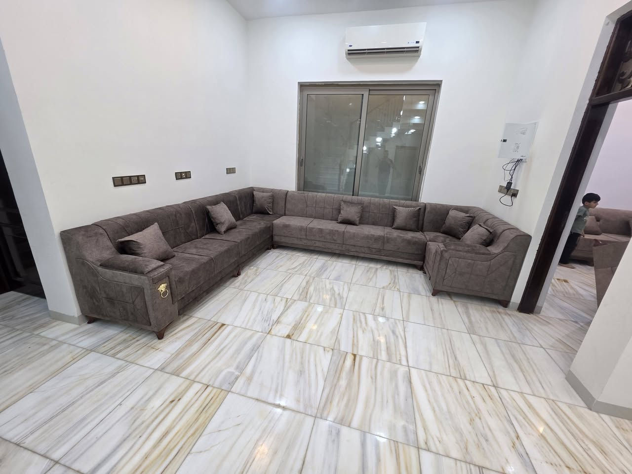 🌺معرض.  موبليات الرفاعي🥰 🌺🌺🌺
#عنوان #مقابيل #الاطفاء #الرفاعي
#نستبدل #مستعمل #ابجديد

حسب طلب. كافة الوان متوفر  😀😀... 👇👇👇

مميزون باارقى الأثاث ......واروع الموديلات ...والتصاميم .. جديد وحصرياً من موبليات الرفاعي 🌹🥰😍 ... 

♧ ❤️ 
تفضلوا لزيارتنا لتجدوا كل ما يرضي اذواقكم الراقيه 

اهلا وسهلا بكم 💟🚛

نتشرف بزيارتكم 🚗
 
الاسسسستفسار
فاهم النجار ***********
***********
*********** اسعد
@إشارة #الجميع #الاصدقاء
