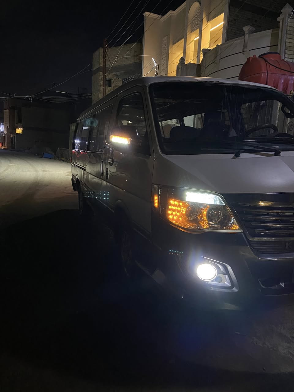 صدر امامي خلفي 

سياره موصليه موصليه موصليه 

تخم تاير سياره مابيهه ضربه ولا صبغ بيهه فقط طخات خفيفه 

الباقي كله كفاله كهربائيات كلهه شغاله 

سعر 38 بيهه مجال للشراي 

مكاني بغداد الامين ثانيه 

***********
