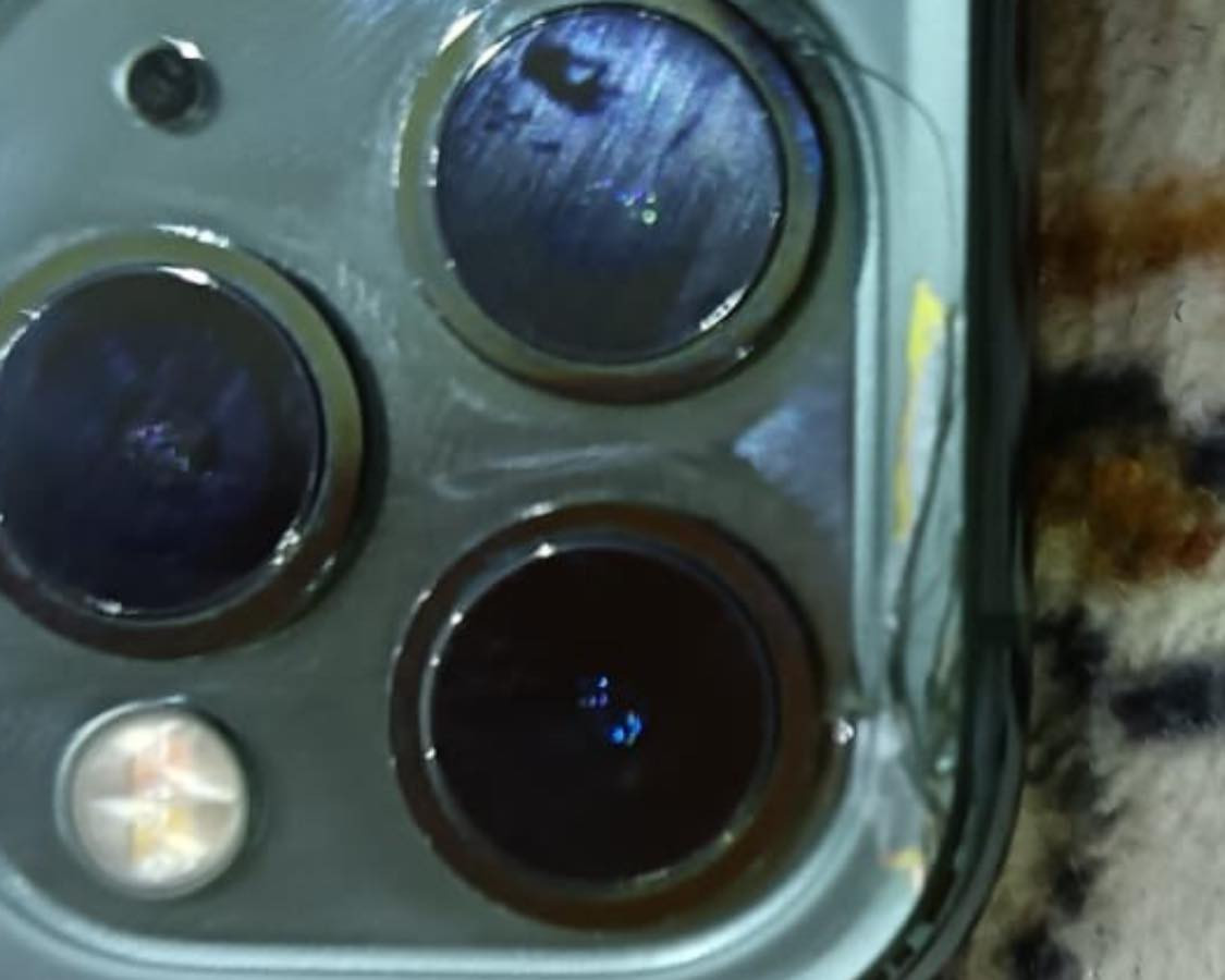 سلام عليكم
ايفون11برو للبيع جهاز نضافه 100زلغ مابيه. 

فقط هـــاჂ̤ الصدعه الي يم الكامره جهاز مكفول من كلشي بدون ملحقات فقط جهاز

ذاكره256

بطاريه71

السعر250

مكاني قطاع يم ساعه 

***********
