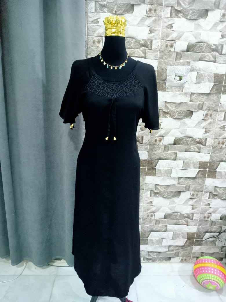 ملابس نسائيه خياطه نور الزهراء للسيدات لتزويد المحلات والمجمعات الراغبين بالفساتين النسائيه وباسعار مناسبه العنوان حي الفداء نهايه شارع ابولبنان  الاتصال على *********** ناصرية, ذي قار
