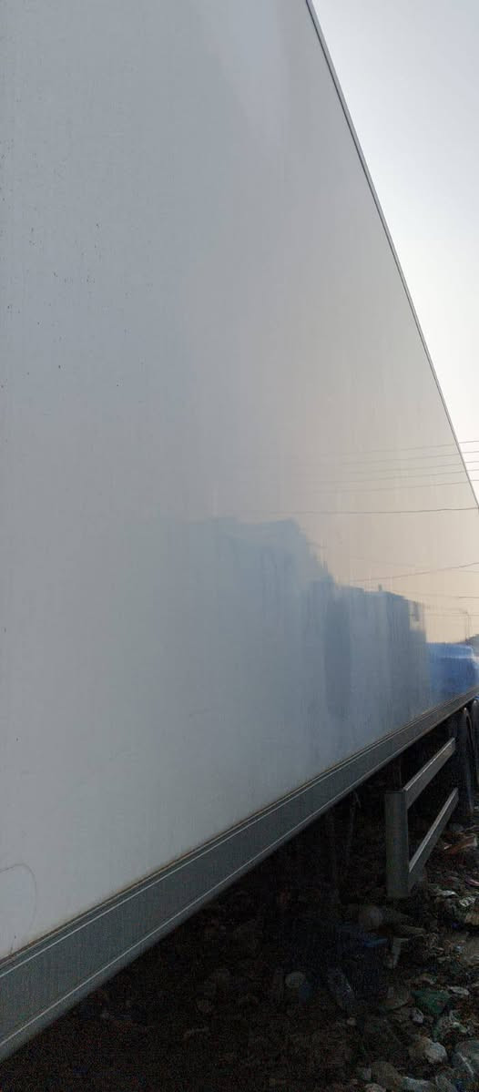 السلام عليكم براد للبيع منفيس ابراهيم الخليل موديل 2008
ارتفاع 255 شاصي كامل براد ما مشتغل ابد بل عراق
 العنوان زاخو ساحه دلو 
***********  واتس اب
