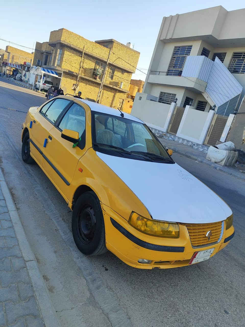 سمند ناطقه موديل 12 كرستال رقم واسط مشروع وطني السياره بيه تبديل بنيد وشويه بارد بجاملغ الامامي فقط الباقي كلها بلاديه مكينه كير جدد مكفولات تبريد حداديه كهربائيات سنتر لوك شغال السياره جاهزه السعر 30 بيه حك الجيه مكاني الكوت ***********

