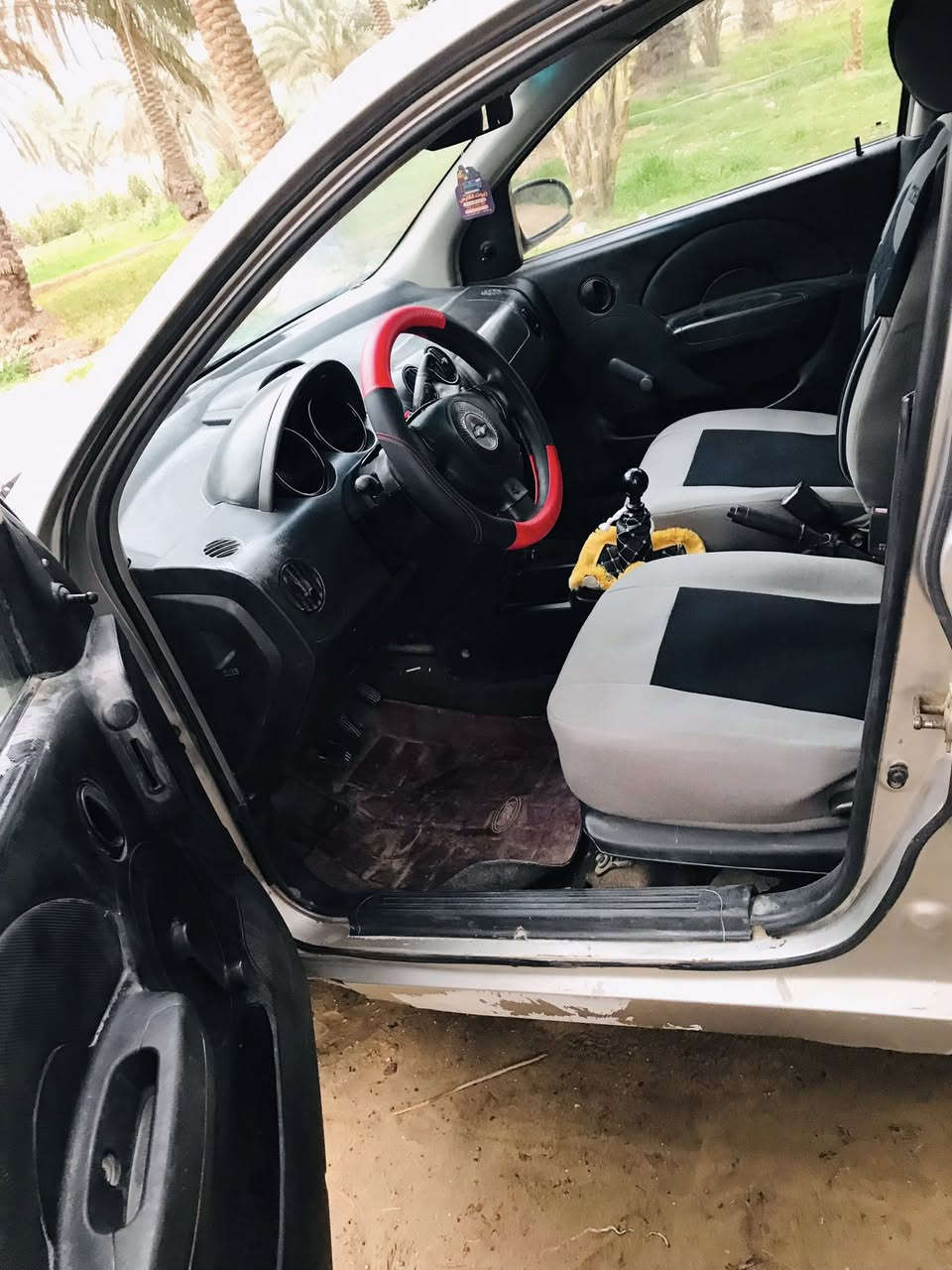 السلام عليكم للبيع افيو ٢٠٠٦ بابل الماني سنويه بعده ما ساقطه تحويل مباشر تبريد شغال محرك مفتوح كير عادي ويل كب دوشمة وشاشه تايرات نضيفات لايتات جدد مكاني كربلاء ((السعر ٣٠ ورقه)) الاستفسار ***********
