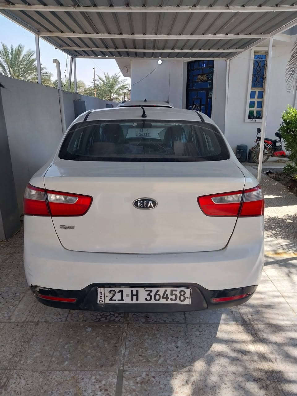 سلام عليكم ، كيا ريو 2012 خليجي للبيع ، محرك 1600  محرك كير مكفولات، السياره مكفوله لا صبغ ولا تبديل ، شبرين ع البارد فقط ، رقم سليمانيه ، السياره بغداد الغزاليه 
السعر 90
للاتصال والتواصل 
***********
