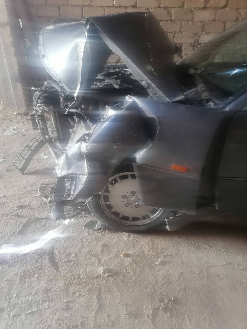 ورشه وسمكره بأدار سلام السمكري انواع سيارات الحديثه عنوان ناصريه حي صناعي لبلوك الرابع الستفسار رقم الهاتف ***********
