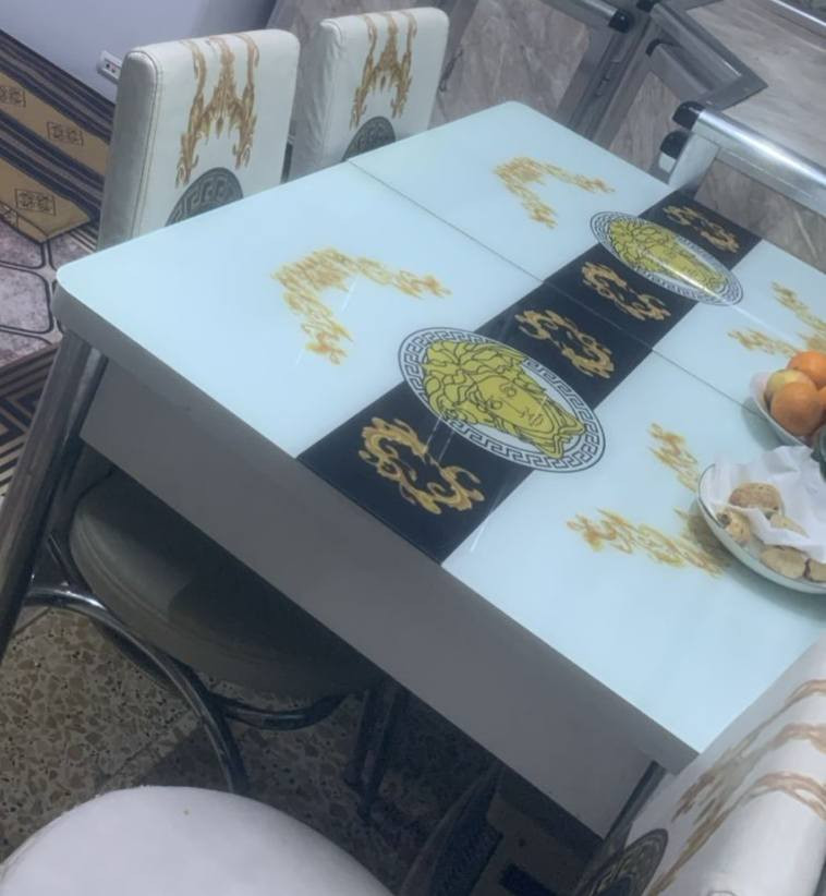 ميز طعام أبو ٦ كراسي فقط ميز لان كراسي ملته تعبنات سعره ١١٠ عنوان النجف شارع الحولي ماقبل جوهر العرب رقم تليفون ***********
