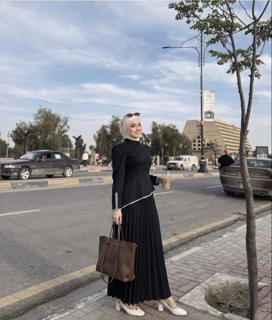 🧿﷽ وعلى الله توكلنا 🧿 

# شعارنا التميز  L M 💫

فخامه. وجمال. المديل   فستان  مناسبات  مشغول كرستال فول نزاكه 

🧶🧶نوع الخامة   دابل تركي  ❤️

السعر. 32

L

المقاسات   38🌹40🌹42🌹44🌹46🌹48


**إذا كنت صاحب هذا الإعلان وتريد حذفه لأي سبب، رجاءا أرسل رسالة إلى الدعم الفني**