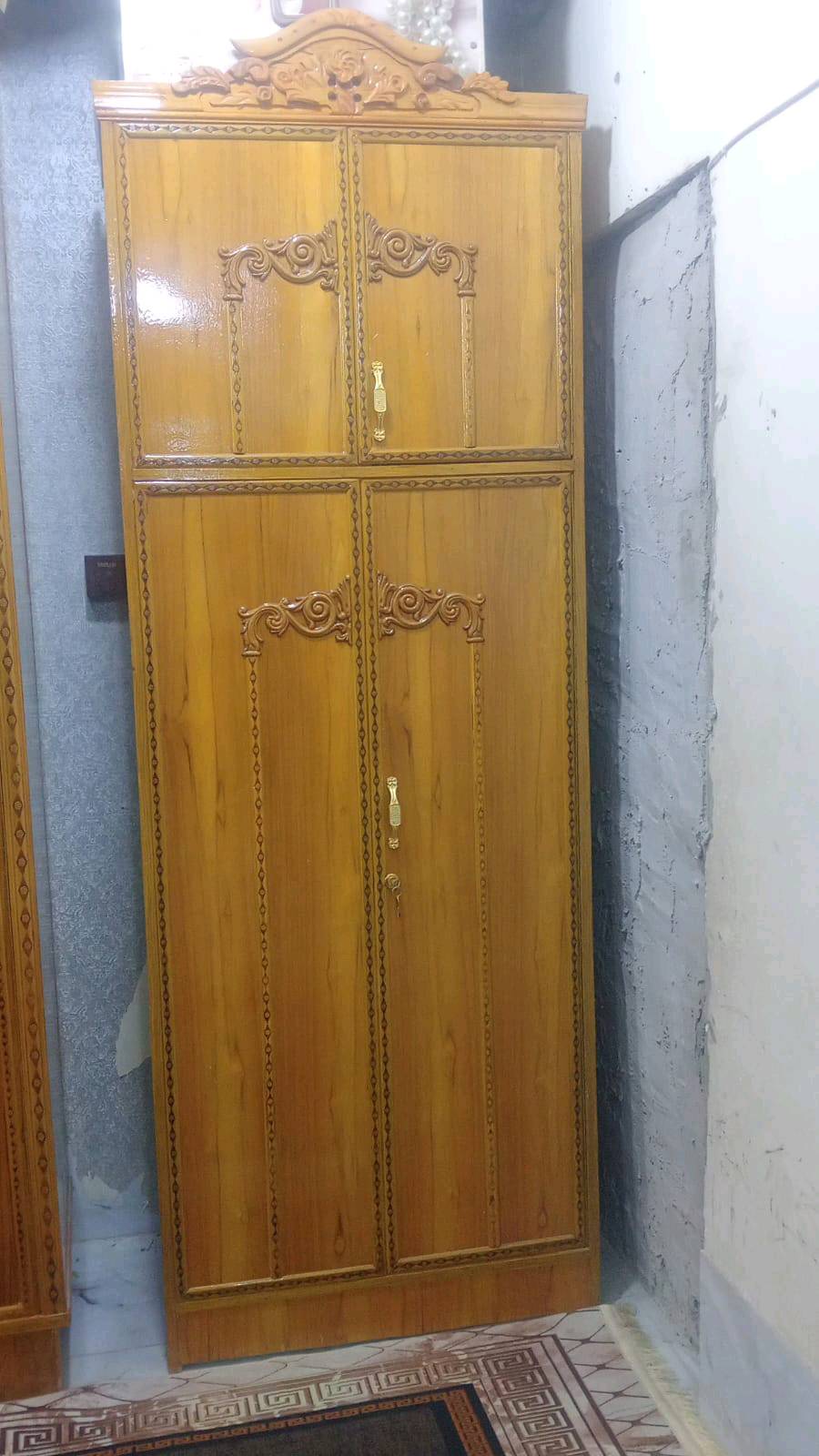 عيوني اني هاي الغرفه رايدتها 800 للرقم