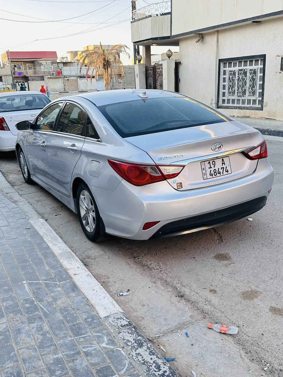 ‏سلام عليكم سيارةنوع   سوناتا موديل 2014 وارد امريكي حادث جاملغ امامي.
بدون دواخل. نفسه مصبوغ كفاله كير مكينه حداديه تخم تاير فوول مواصفات كشن تدفاء تبريد جلد حساسات كامره انظمه قياده تحكمات
جهتين مكنيه 2400 جاهزه ربع. مذب عليه 
رقم. كربلاء. بسمي تحويل مباشر رقم انكليزي 
مكانه كربلاء السعر.مناسب. جدااا 
استفسار 

‭٠٧٧٤ ٢٤٨ ٧٦٢٢‬
