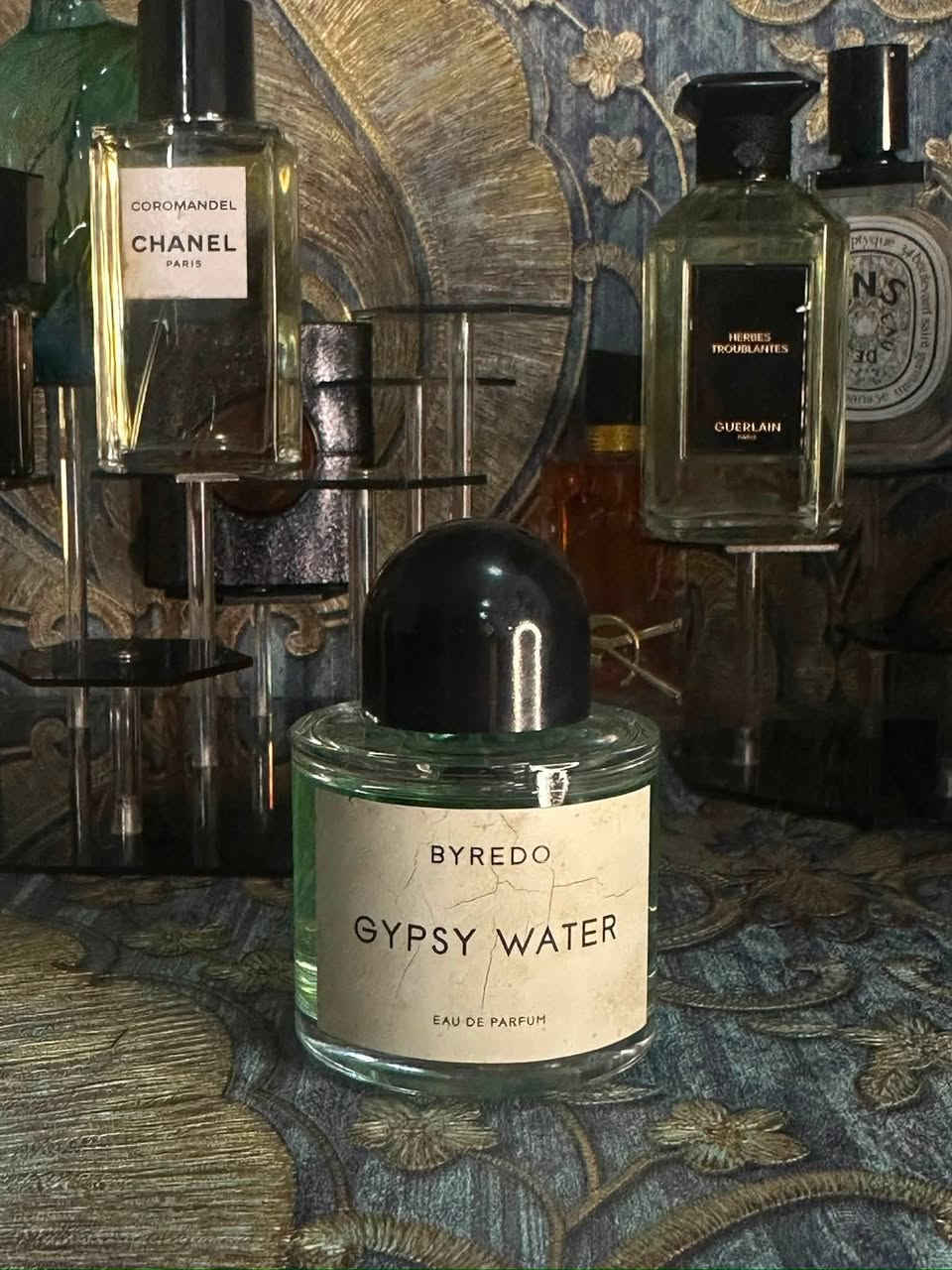 السلام عليكم حبايبي 💕
مجموعة عطور مستخدمه باكيت وبدون باكيت اسعار وتفاصيل اسفل الصور ❤️


**إذا كنت صاحب هذا الإعلان وتريد حذفه لأي سبب، رجاءا أرسل رسالة إلى الدعم الفني**