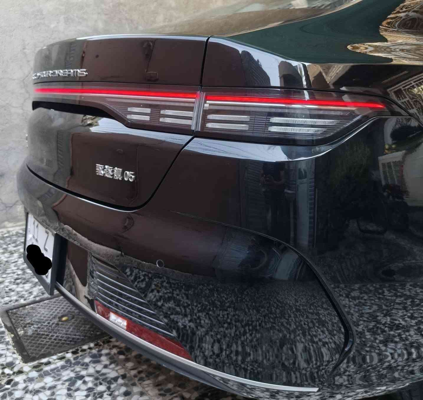 🚗 للبيع BYD Destroyer 2025
✅ مكفولة لمدة سنة
✅ ماشيه 000-18 الف
✅ رقم بغداد 
✅ بحالة الشركة 100%
المواصفات:
• مقاعد جلد أبيض
• شاشة دوارة (قلاب) كبيرة
• بصمة تشغيل
• Auto Hold
• كير إلكتروني (Mouse Gear)
• مثبت سرعة
• إنارة زينون
• حساسات خلفية
• كاميرا خلفية
📦 جميع أغراضها الأصلية موجودة:
الشاحن + الكارت
✨ سيارة نظيفة جداً ولوك مميز، جاهزة للاستخدام بدون أي مصروف.
📍الموقع: بغداد

💰 السعر 19 مليون وبيه مجال بسيط 
📞 ***********
