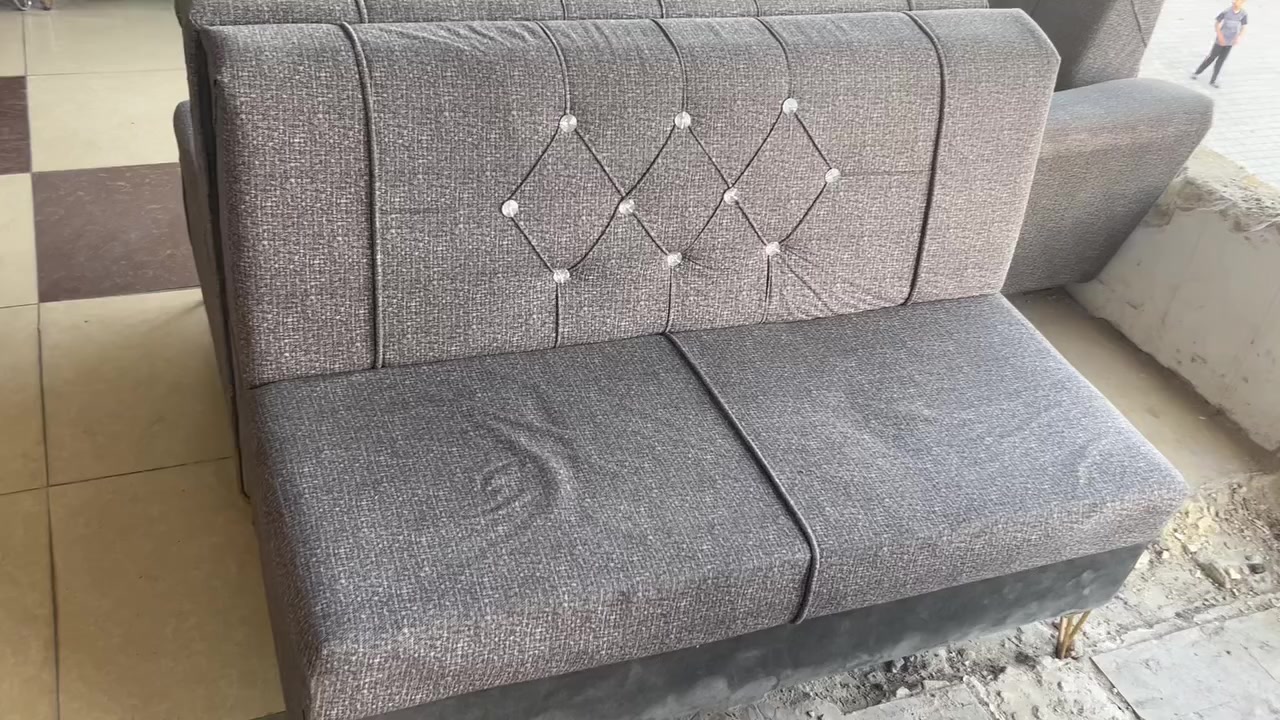 تخم 18 قطعة و4 زواية مثل مموضح بالفيديو 
ادخل خاص واستفسر اكثر السعر 750 يعني أربع دواوين


**إذا كنت صاحب هذا الإعلان وتريد حذفه لأي سبب، رجاءا أرسل رسالة إلى الدعم الفني**