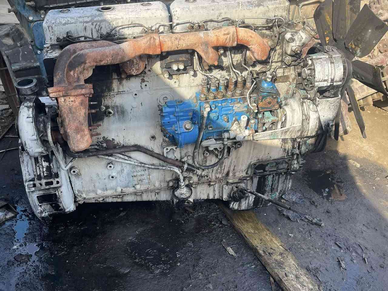 للبيع محرك 112ونص ستندر محسن سلندر مسطره بيها بخار
سعر (20 $) وبيها مجال 

مكان/ كسره وعطش مقابل بيت صبر 
 ☎️***********
