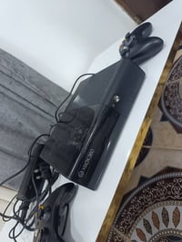 اكس بوكس ٣٦٠ • ١٤١ لعبة • ذراعين