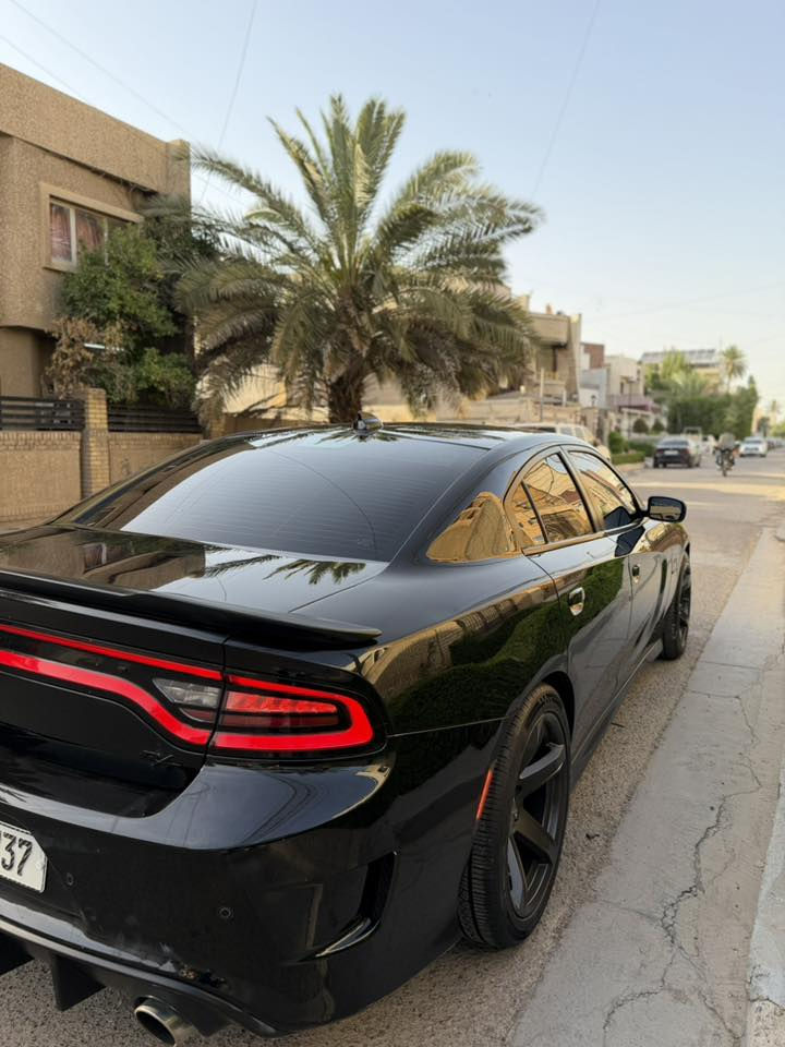 السلام عليكم 
دوج جارجر 2022 RT
سوبر تراك باك
ماشيه ٢٦ الف 
سياره كلش جديده ومايحتاج اي صرف اله كامله من كلشي وعلى ايدي 
موصفاتها عاديه
كشنات كهرباء 
شاشه جبيره 
سستم الباين 
بعد بيها موصفات هوايه موصفات ال rt معروفه
حادث سياره جاملغ بنيد جدا خفيف بدون اي دواخل قطعه وحده صبغ فقط جاملغ مبدل نفس لون 
السعر 234 وبيها مجال 
لاستفسار 
***********
