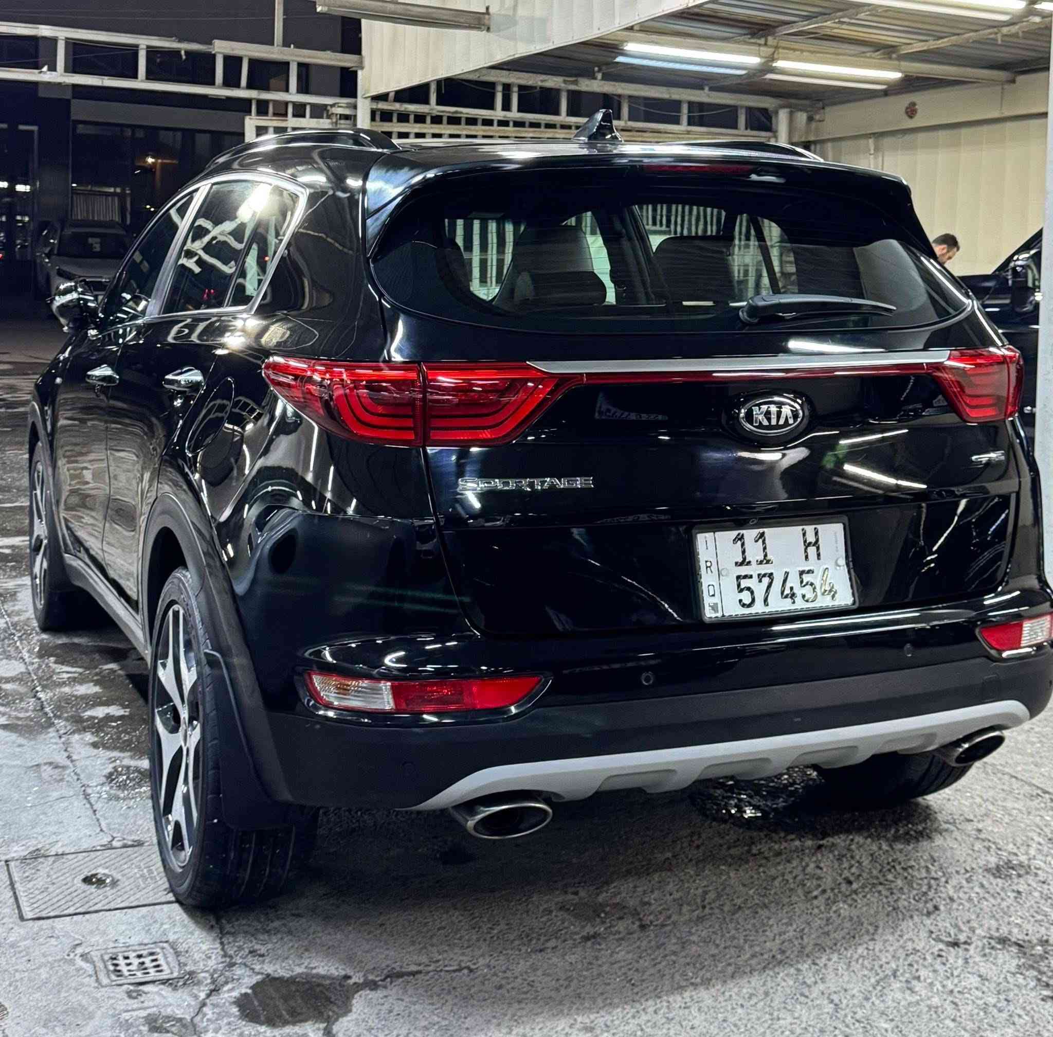 للبيع
كيا سبوتج
خليجي 
مكينه 2400 
ماشيه : 66000 KM
2018
بيها صبغ بونيد ودعاميه 
سياره كلش جديده وجاهزه 
المواصفات جي تي لاين
فوول الفول اعلى فئه :.
فوريل 
بنوراما
كشنات جلد
كشنات تبريد وتدفئه
تدفئة ستيرن
صندوق كهرباء

العنوان : بغداد 
للأستفسار : ***********
