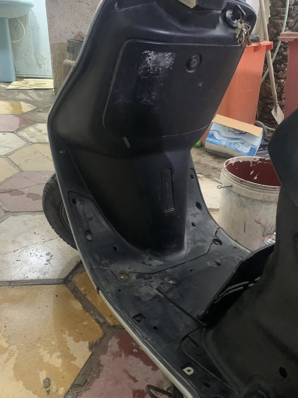 فراشة للبيع جاهزة وشغاله شرط الفحص
تخم تاير جديد مكينه نشطة بدي نظيف مثل الصور 
ناعمه مكينها 
ب550 وبيها مجال حك الجيه
بصرة ابو الخصيب 
***********
