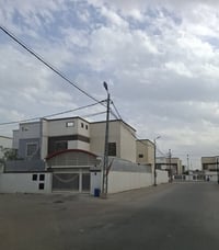 مجمع الأميرات الأول • ٢٠٠م • ٣غرف