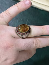 للبيع خاتم عقيق يماني مشمشي درجة اولى  مخطوط ( ان الله هو الرزاق ذو ال...