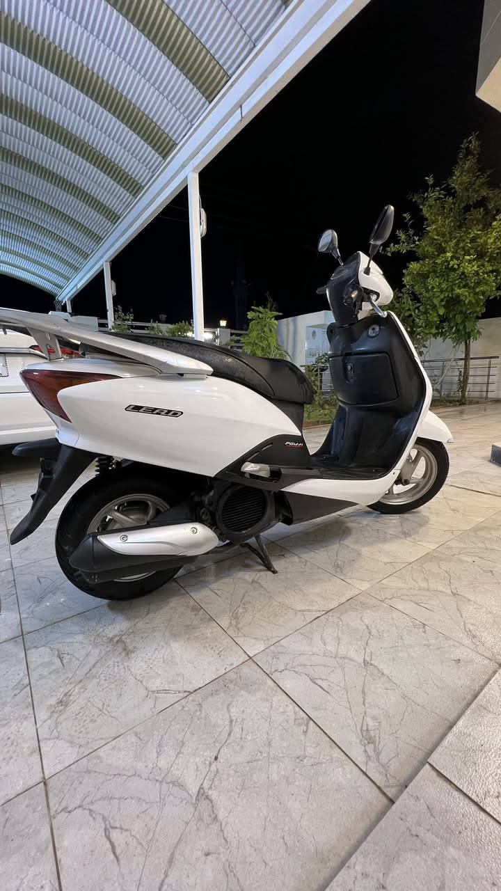 ليدي للبيع *********** 
سعره ٨٥٠الف
