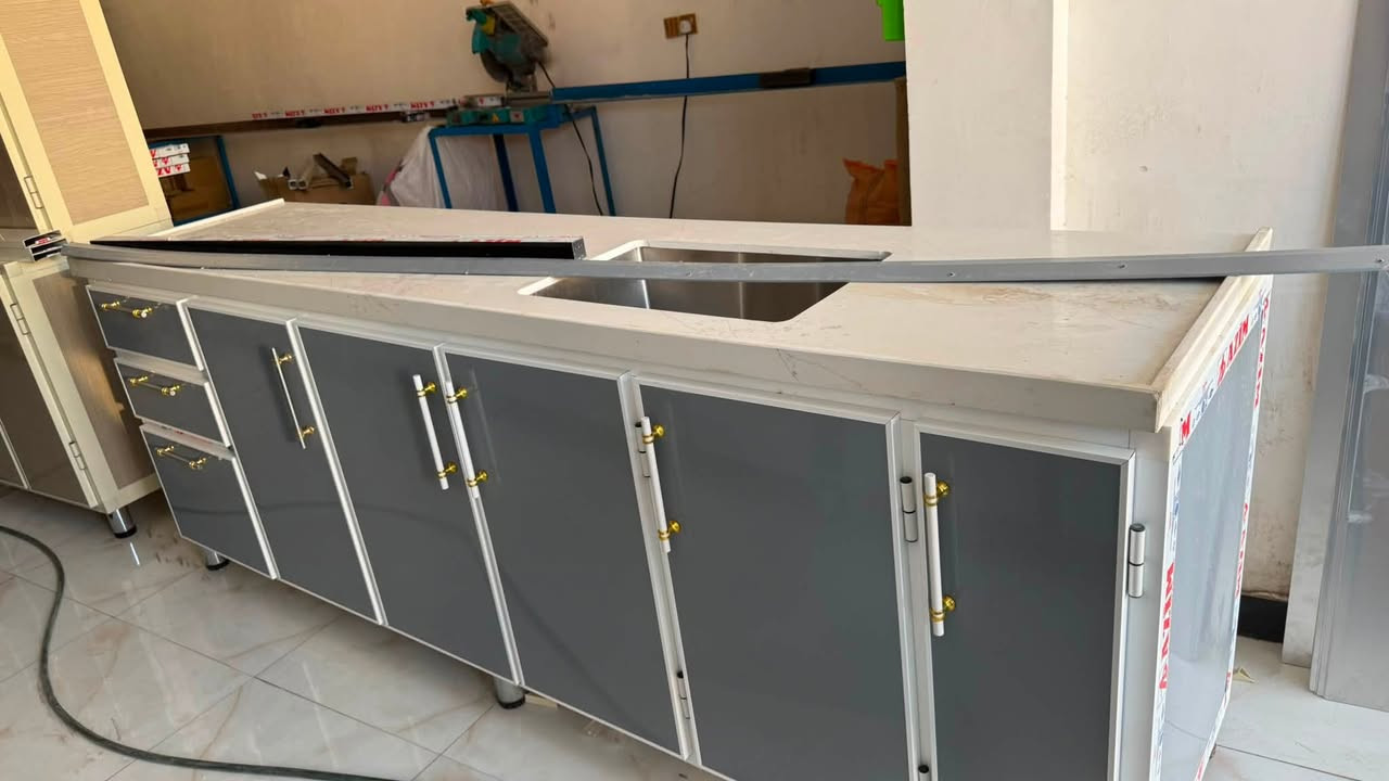 كاونترات حسب الطلب جميع القياسات والتصاميم العنوان مغربه شارع فرن تاج الدين ***********
