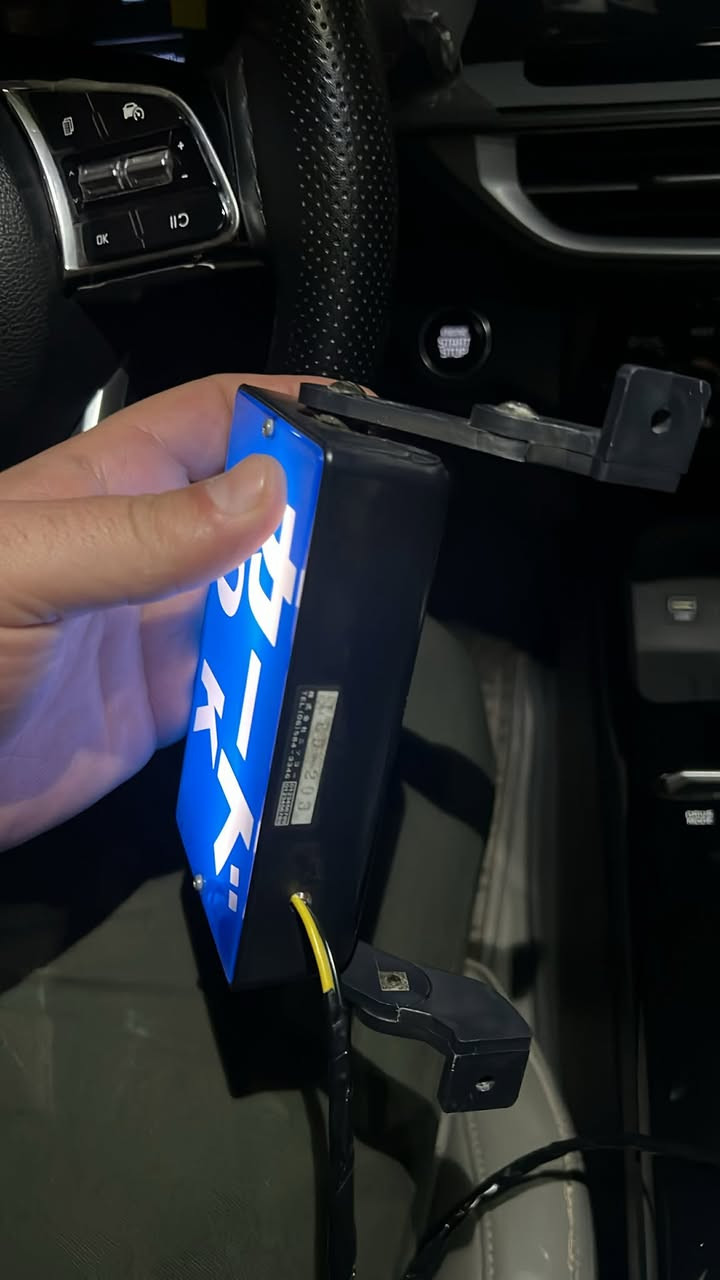 للبيع ياباني اصل
هاذا رقم لولد اني مكلف بنشر خوان ‭0777 526 3426‬
