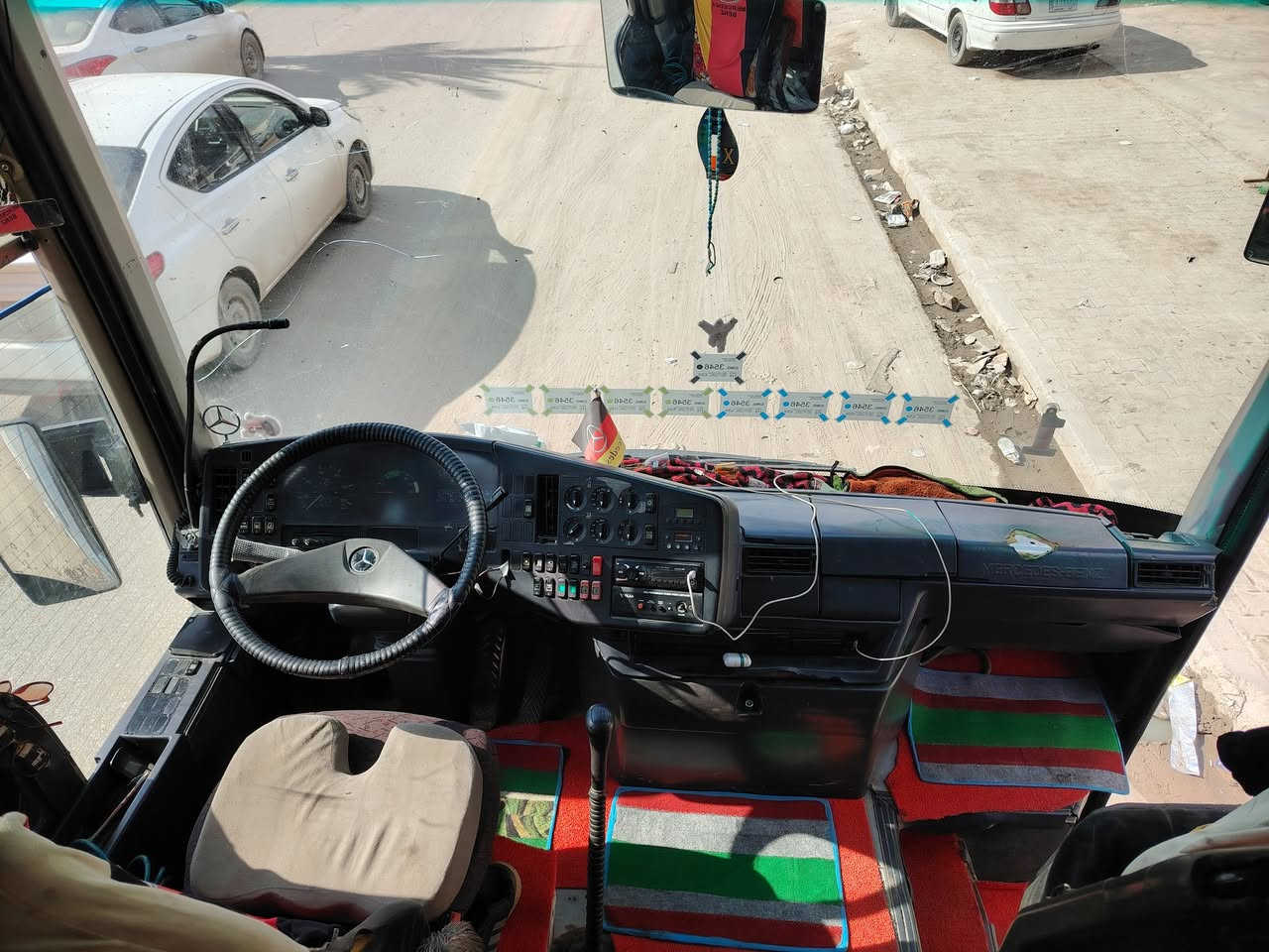 سلام عليكم
سلام عليكم
باص للبيع سيارة جاهزه من حداديه من كير ومكينه حتلو مراوس بكوستر ***********🤍 ***********
