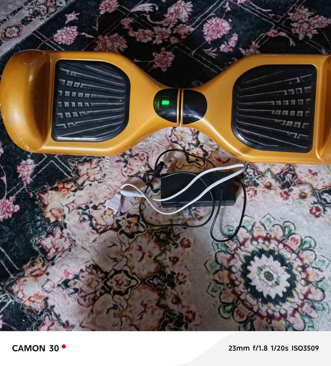 سلام عليكم سكوتر البيع ثقيل مو خفيف مكاني بغداد أم الكبر والغزلان ***********
