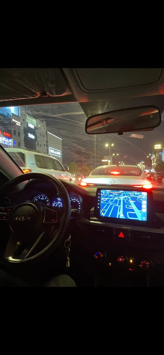 كيا سيراتو 2024 خليجي
ماشية  40.000 km محرك 2000 دوش
السيارة مكفولة كفالة عامه شرط الفحص والسونار 
شاشة ابل كاربلاي واندرويد والمواصفات الباقية الاعتيادية السيارة جديدة وبأسمي تحويل ثاني يوم 
السعر / 175$
*********** مكاني بغداد
