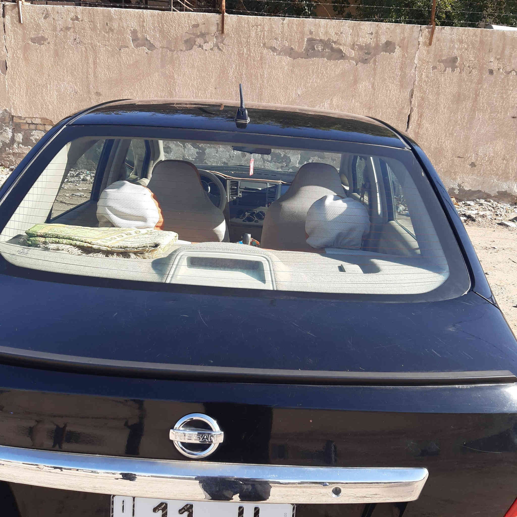 السلام عليكم
نيسان فيرسا للبيع موديل 2009 
وارد أمريكي محرك ١٨٠٠ 
السنوية لل ٢٠٣٠ رقم بغداد دولي 
***********
