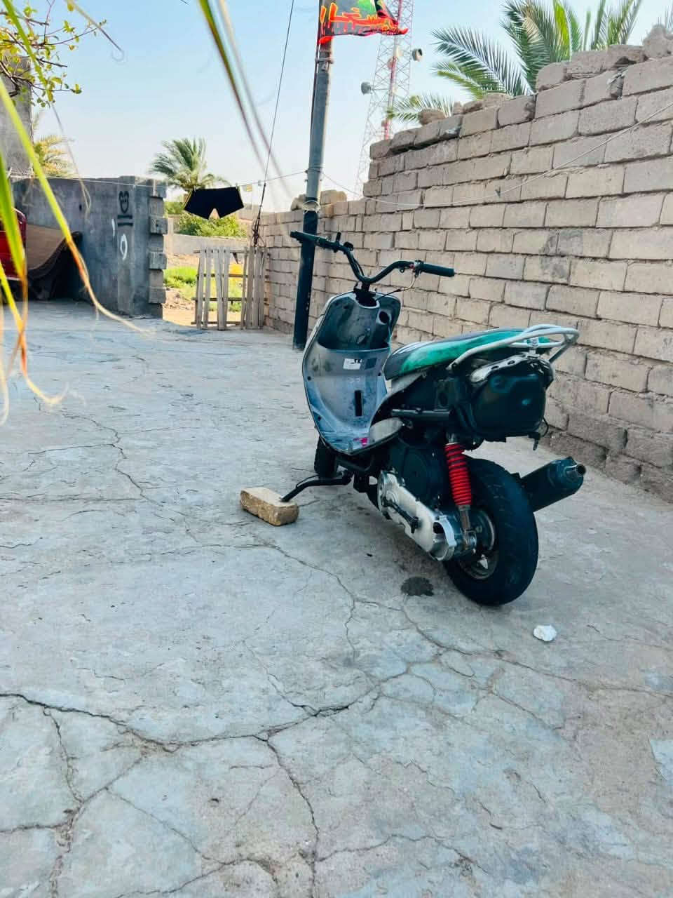 ماكس قجمه للبيع مكينه مفتوحه شغل نضيف مكينه خرسه شعله حلوه ضفيرته كمله بس ربط عوزها ترتيبات بصيطه سعرها 350وبيها مجال مكاني الكرنه ثغر رقم ‭***********‬
