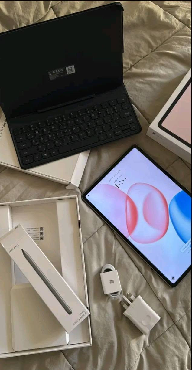 اايباد هونر باد 10 ما مستخدم هواي بعده الضمان مالته البطاريه مالته10100 السعر الف وبيه مجال للاستفسار
***********
