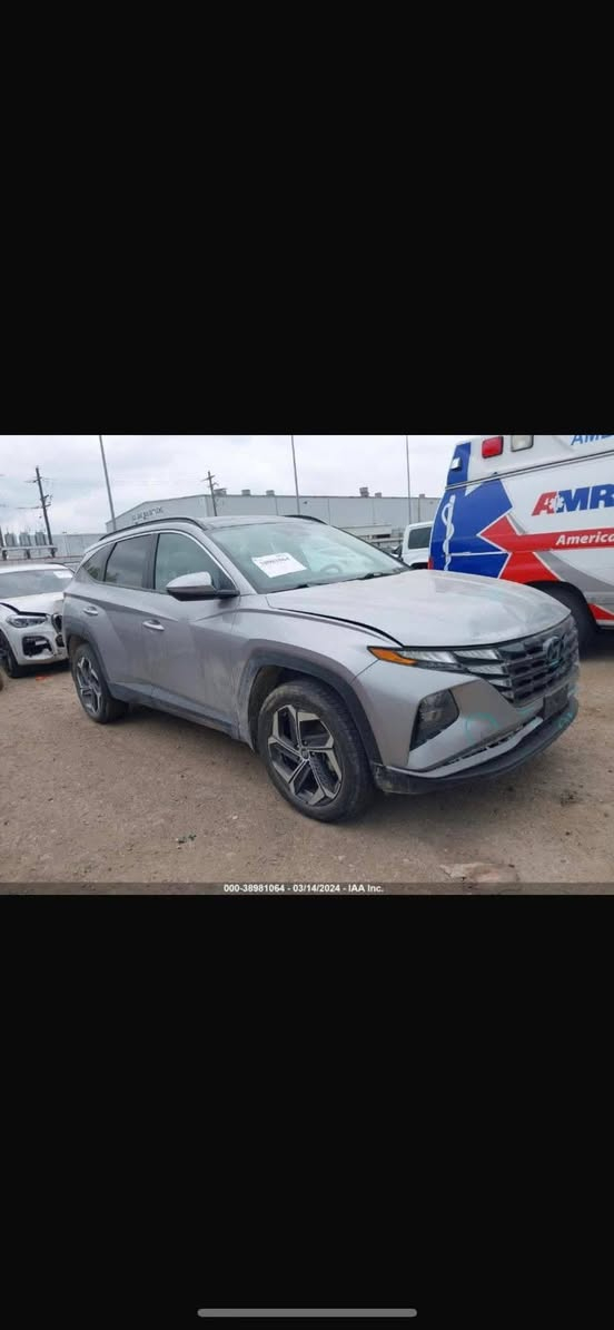 السلام عليكم توسان ٢٠٢٢وارد امريكي هايبرد حادث بلصور *********** ماشيه 104الف سعر 195
