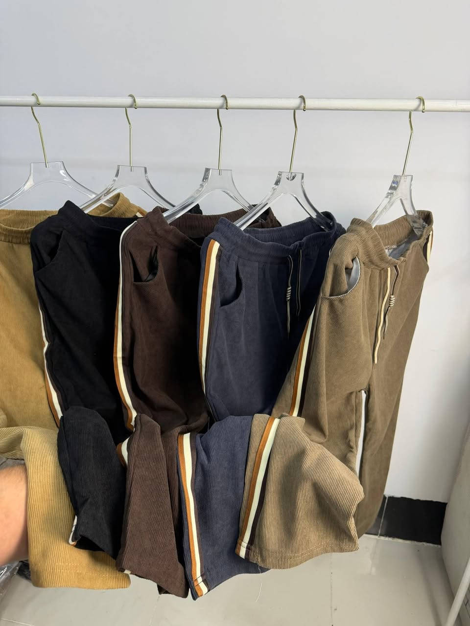 البجايم الكتان ب30 الدرزن 
مقدف ب42 الدرزن 
يوفر توصيل جميع أنحاء البلاد


**إذا كنت صاحب هذا الإعلان وتريد حذفه لأي سبب، رجاءا أرسل رسالة إلى الدعم الفني**