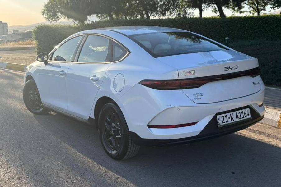 بی وای دی Qin Plus 2025 ڕەنگ: سپی 
ناو: زەرد
تەنیا 8,500 km رۆشتوە 
هیچ شتێکی پێوە نییە
زۆر پاک و جوان
هیچ مەسرەفێکی تێدانیە 
نموونە لە جوانی و پاکی 

سـعـر : لە کۆمێنت داوابکە ڕاستەوخۆ بۆت دێت 📥 

گێر و مەکیەنەی بەشەرت 
هیچ کێشەیەکی تێدا نییە 

ژمارەی خاوەنەکەی 
***********
