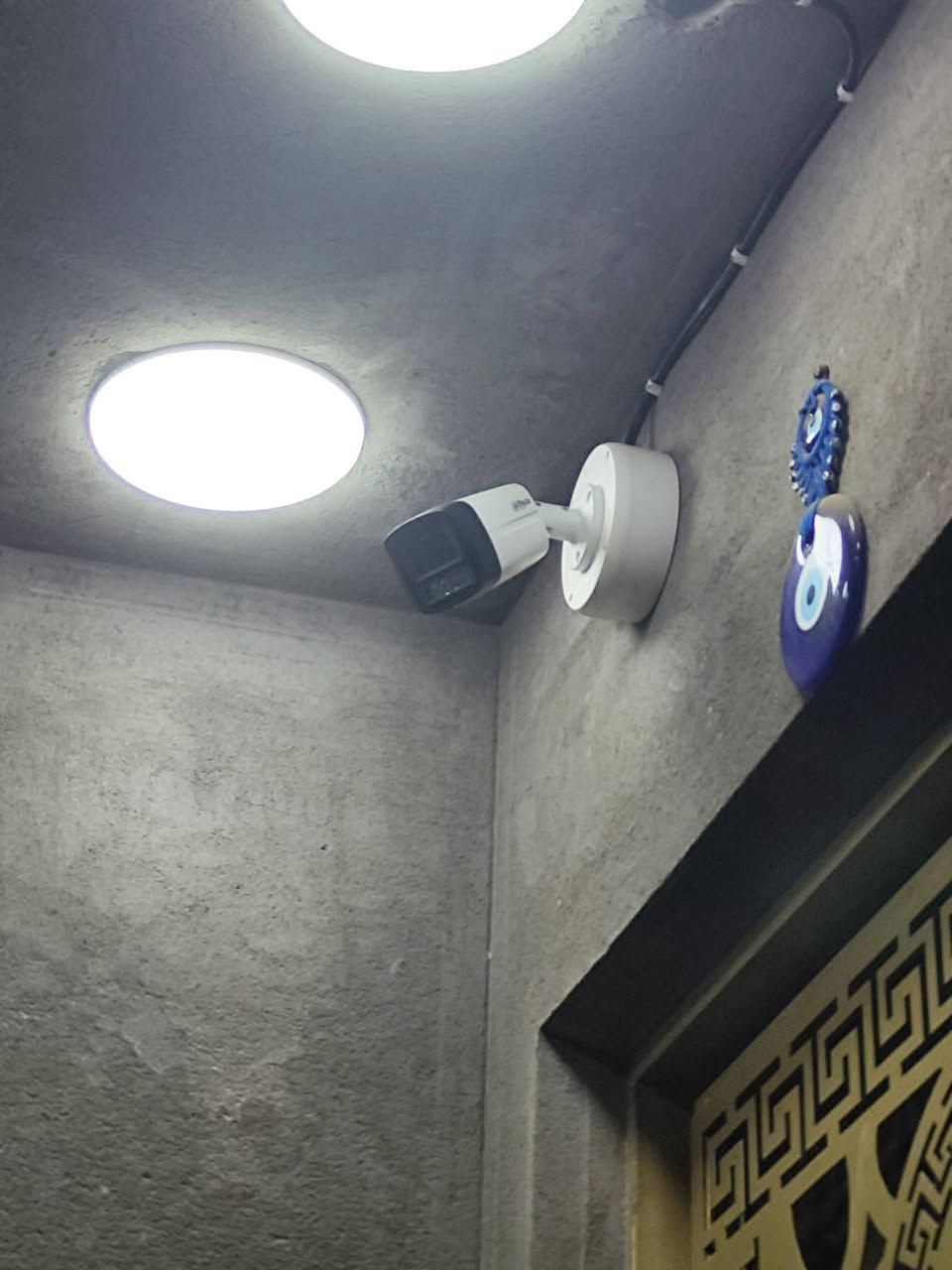 تجهيز وتركيب وصيانه كامرات المراقبه 
اتصال هاتف او واتساب ***********
