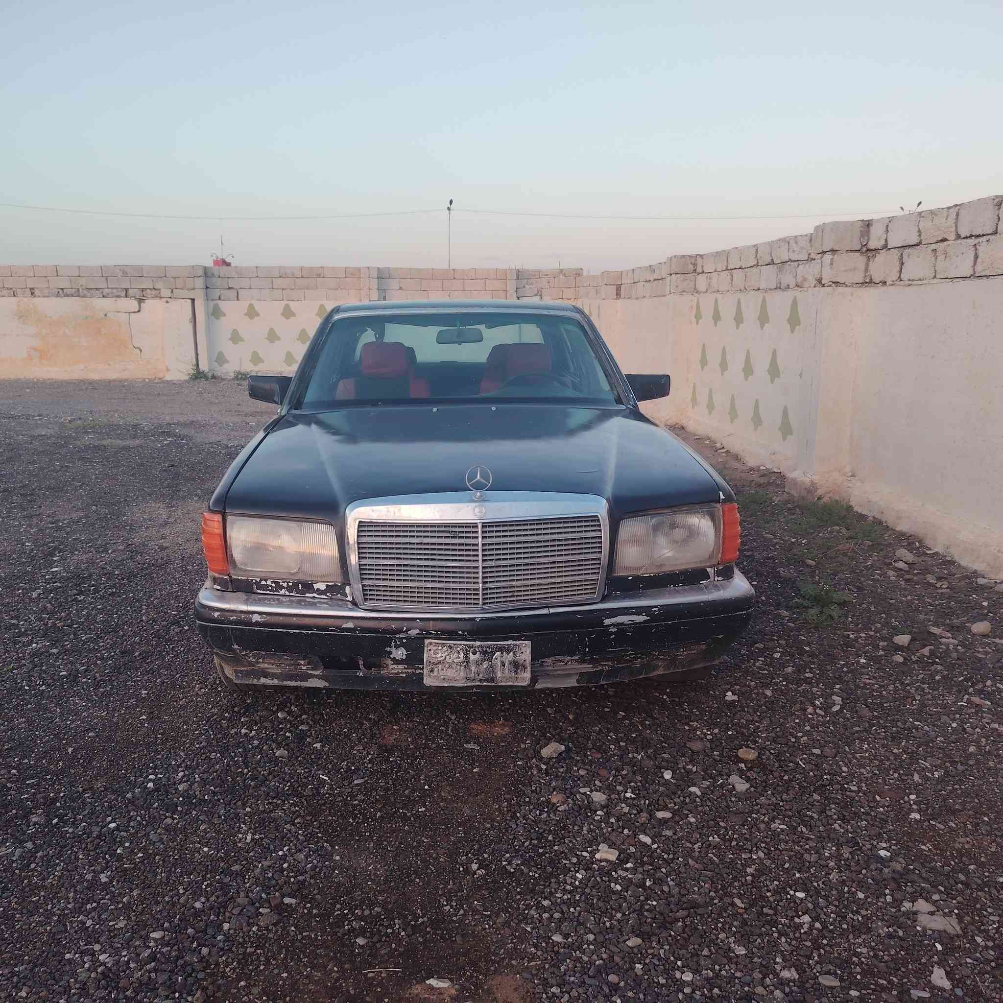 االسلام عليكم للبيع او مراوس حسب القناعه مارسدس موديل 90محرك وكير ملكه 3000شرط رقم فحص شرط التحويل السعر المطوب 24وبيها مجال قليل مراوس ب ملكه يرهم هاتف ***********مكان السياره مفرق الشرقاط
