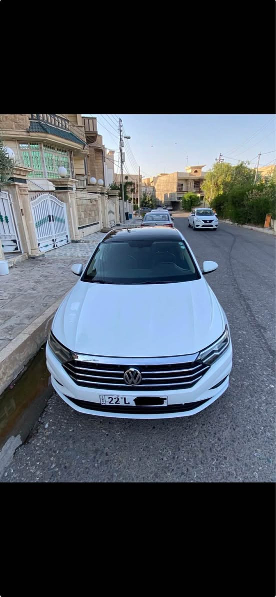 جيتا ٢٠٢١
٢٨ هةزار رويشتية
دوو سويجة

دوو دةرگاي  سبوغة
واسفات se l
زور خاوينة 
بةناوي خومة 
يةك دةست لأي خوم بوة
نرخي 150 وةرةقة
كةميك مجال
*********** أربيل, العراق
