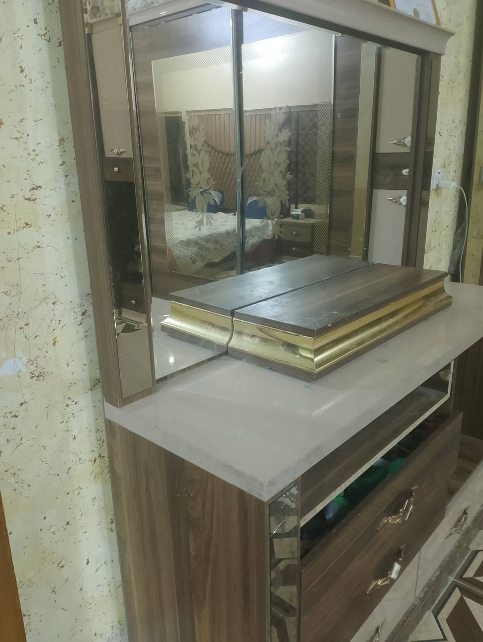 غرفة تركية بيها اضرار ابوبها واكعة اريدها ب٣٠٠


**إذا كنت صاحب هذا الإعلان وتريد حذفه لأي سبب، رجاءا أرسل رسالة إلى الدعم الفني**