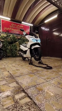 PCX الجيل الثاني • ياباني • كفالة دبي