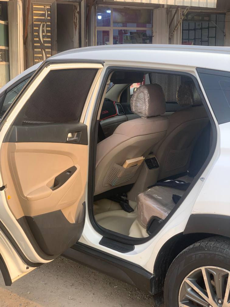 توسان موديل 2016
بيها محوليه قليل رصعات طخات بسيطه بجهة اليمين نهاية جاملغ الخلفي كير ومحرك نضافه فول ممتاز
مبدل جاملغ اليمين فقط
الرقم نجف
السعر ١٤٥ ورقه
العنوان بغداد بلديات
هاتف *********** بغداد, العراق
