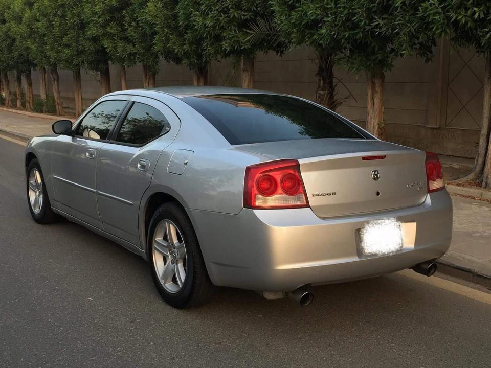 مكانها بغداد  فقط بيع جارجر 2010 سياره جاهزه الأخير بس تبريد ماعرف شبي مكينه 5700 هيمي بلايلون كير كفاله مكينه وكير كفاله تحكمات استيرن كشنات تدفه تحكمات كشنات ارقام اربيل سنويه 2024 منتهيه تخم تاير صدر امامي خلفي بلايلون شاشا جبيره كصه جنطه السعر 37 وبيها مجال شي قليل الستفسار ***********
