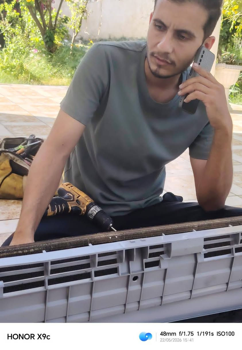 الى اهالي الحلة  الكرام...
خدماتنا...
لغسل وتنصيب وصيانة جميع انواع السبالت
نجيك لحد باب بيتك ماعليك الاتصال ع رقم***********
وباسعار جدا مناسبة راح ترضيك
