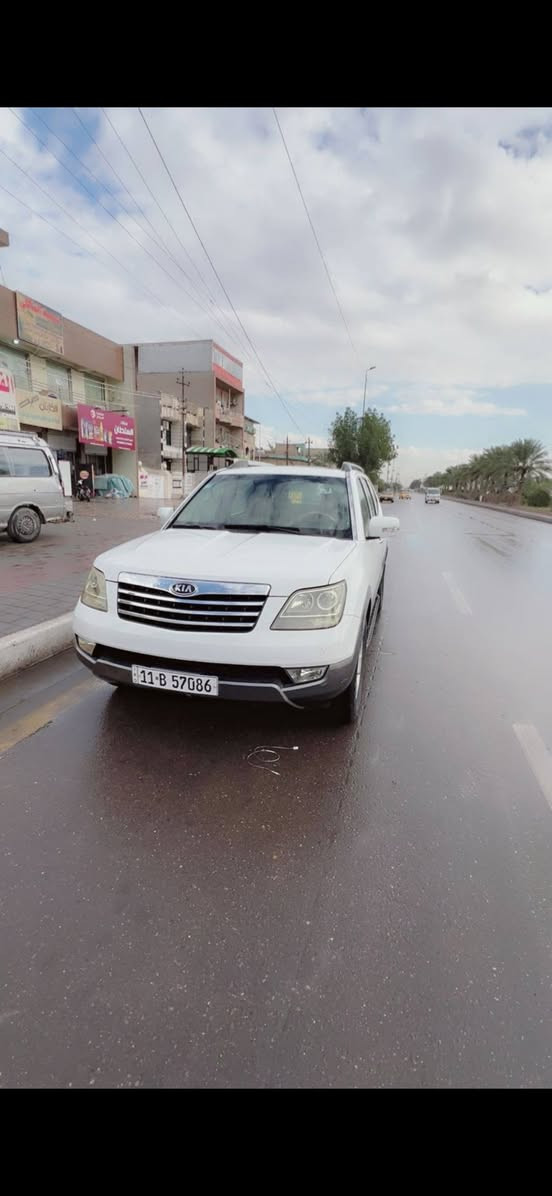 السلام عليكم مهافي مديل 2012 السيارة جديدة فول 1/1 عدة زراك لايت مري شفط الصندوك شفط كشنات خزن ميموري وضعيتين كهرباء ستيرن كهرباء تحكمات ستيرن كروز سرعة فتحة شاشة كامرة حساسات امامي وخلفي لايت زنون عدسة زارعلهة فول عالي ناصي بيهة بعد هواي معروفة بسمي سنوية لل 2030 بيهة بس خشم الجاملغ الأمامي صبغ علئ كد شبر والباقي كفالة  تخم تاير صار اقل شهر شادة جديد رايدهة ب 155 بيهة مجال قليل مكاني بغداد الشعب للإستفسار ***********
